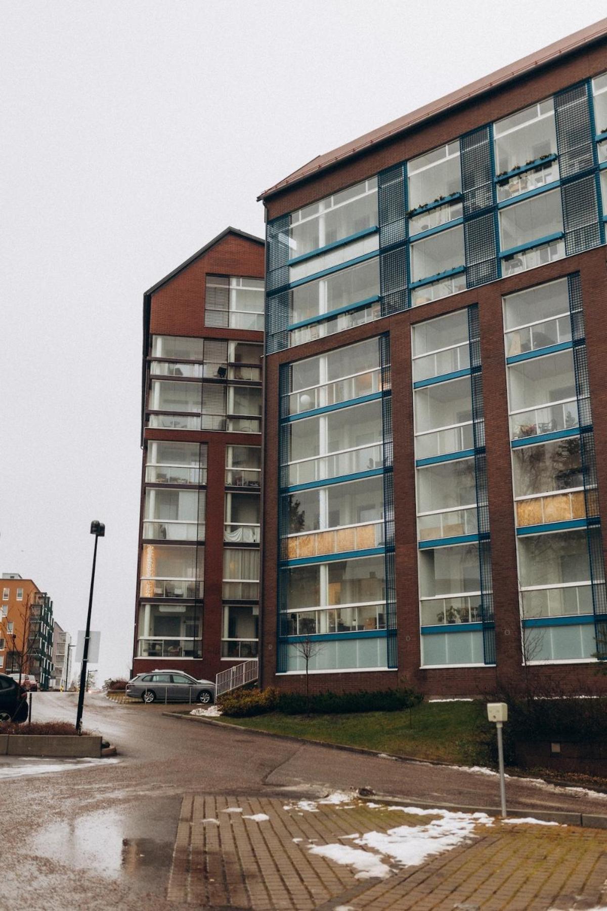 2 Bedroom Apartment, Parking, Metro, Apartment